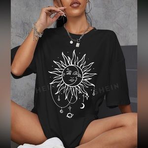 Black & White Sun & Moon Print Drop Shoulder Oversized Graphic Tee